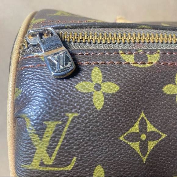 Louis Vuitton Monogram Papillon 30 - Picture 8 of 13